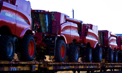 Железнодорожным транспортом