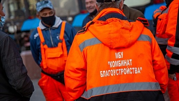 К зиме готовы! В Волжском прошел смотр коммунальной техники